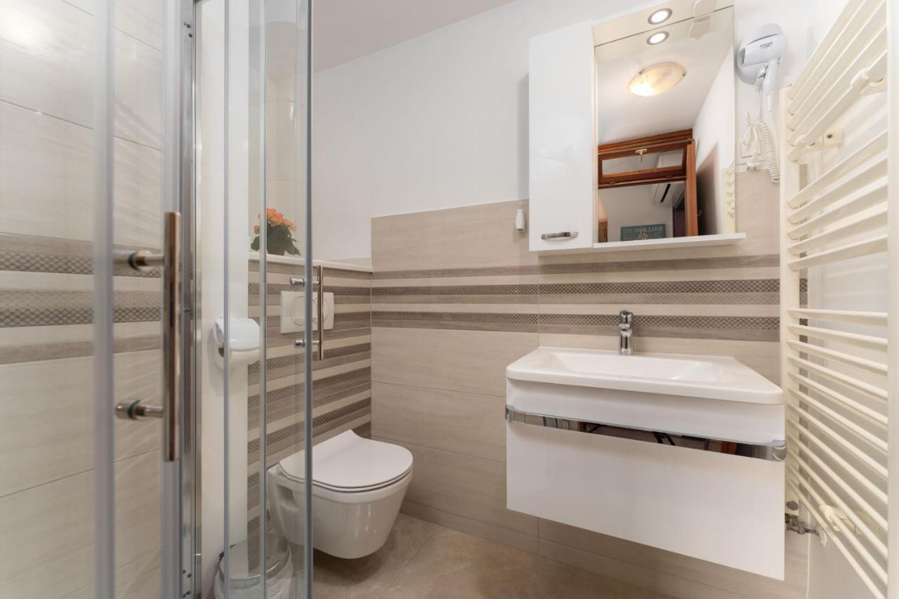 Ferienwohnung Alda-App Funtana Exterior foto