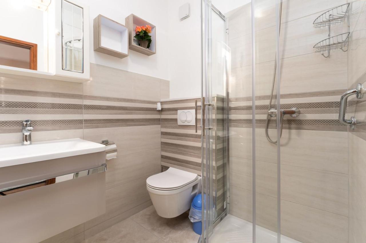 Ferienwohnung Alda-App Funtana Exterior foto