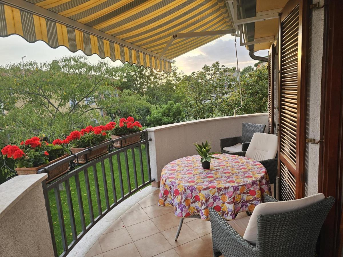Ferienwohnung Alda-App Funtana Exterior foto